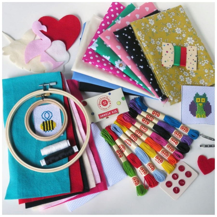 Buttonbag Sew, Knit & Embroidery Bundle