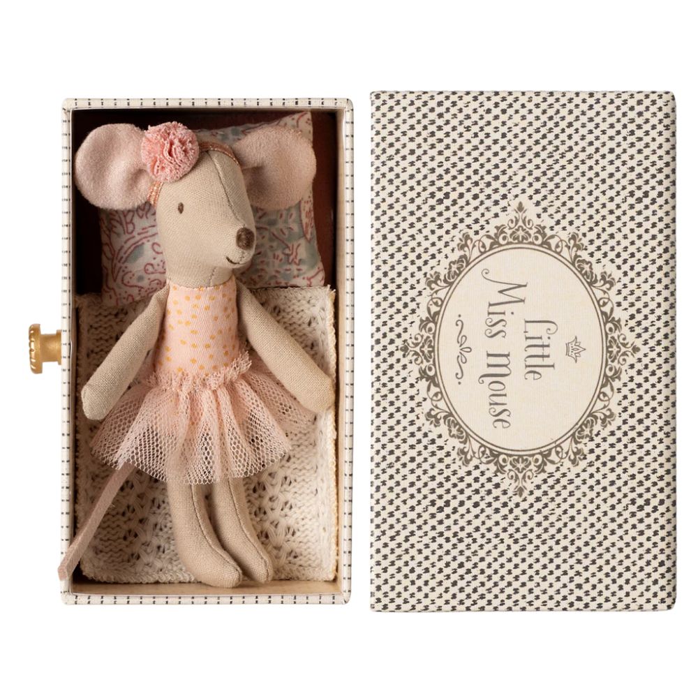 Maileg Dance Mouse in Daybed, Little Miss Mouse 1000 x 1000