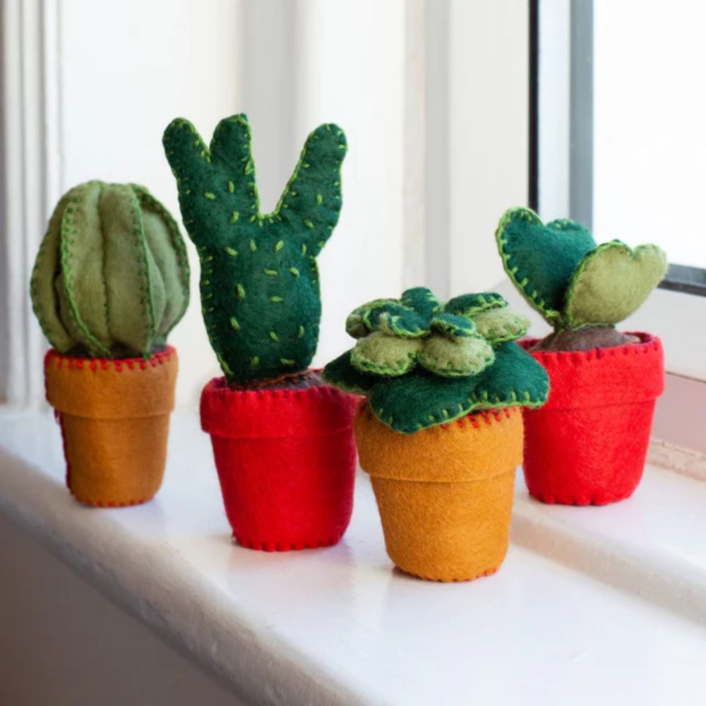 Wool Couture - Easy Care Cactus Felt Kit