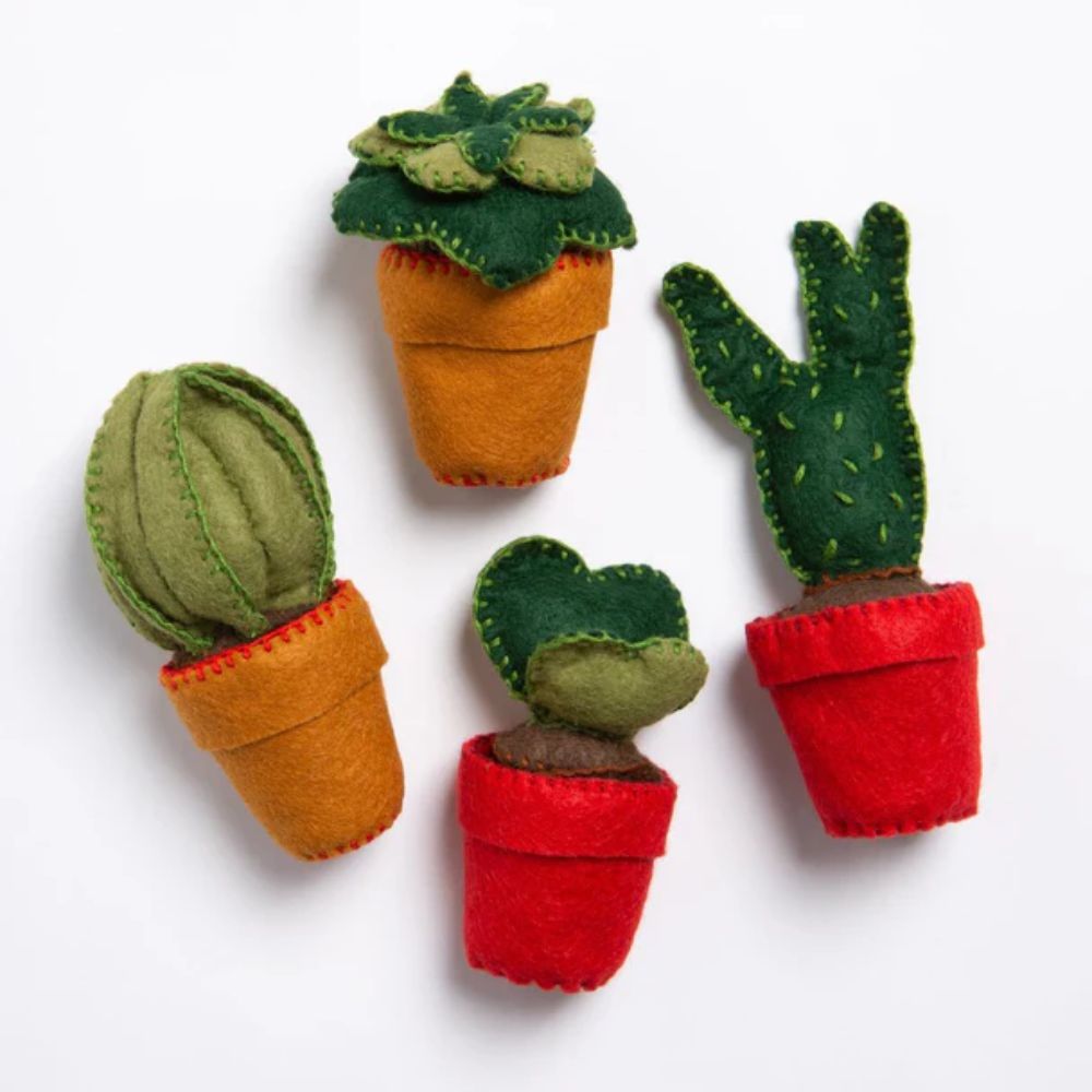 Wool Couture - Easy Care Cactus Felt Kit